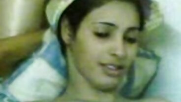 BangBors: âm hộ bursting Trên lầu xanh sex PornHD với Camila Kingy