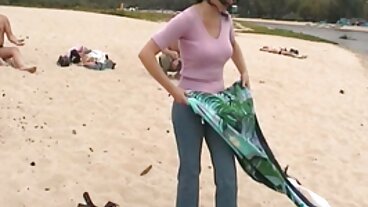 Cô gái tóc vàng brunette fingering lau xanh cap ba lesbian lick thiếu niên